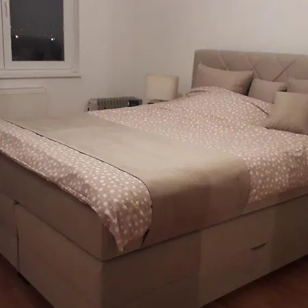 Stan Na Dan Apartment *